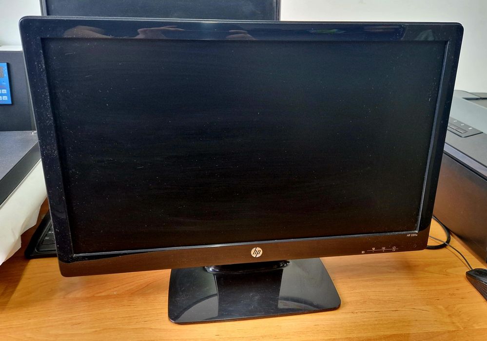 Монитор HP 2311x, диагональ 23 дюйма