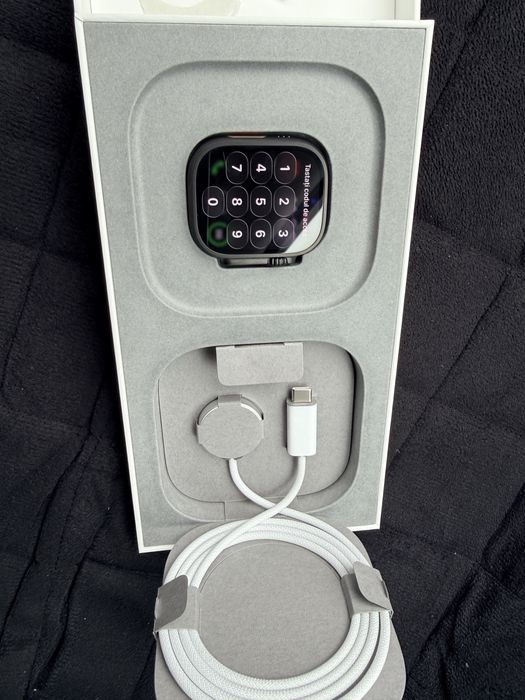 Apple watch ultra 3, black, activat februarie 2026
