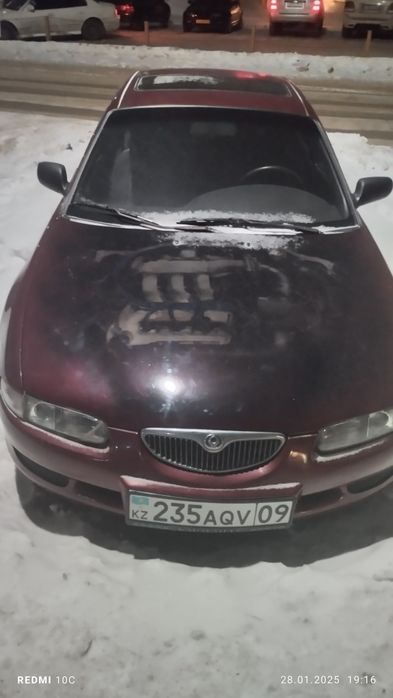 Продам срочно машину Мазда хедос 6