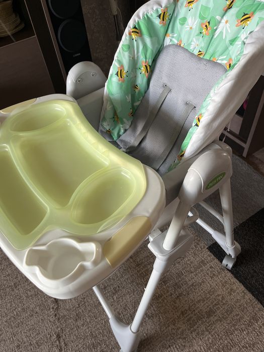 Детский столик для кормления