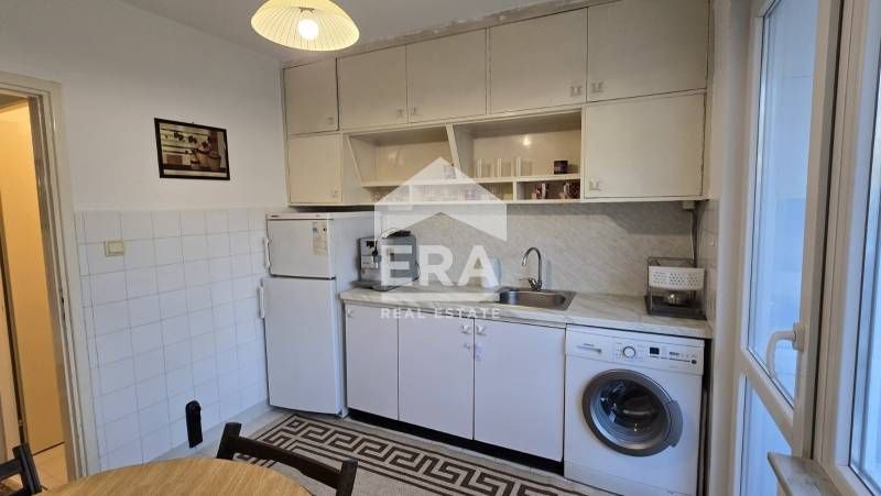 ЕРА ТЕРА предлага за продажба тристаен апартамент в един от най – пред