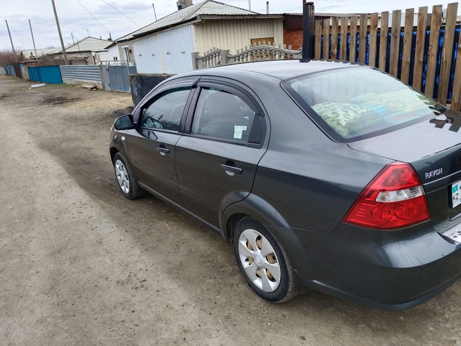 Продам   автомобиль RAVON нексия