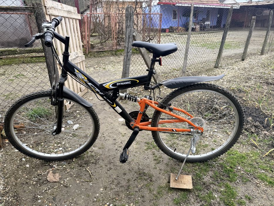 Vand  Bicicleta Stare buna!!