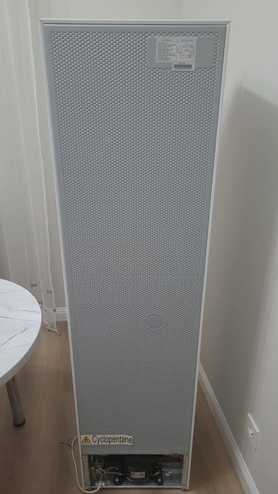 Холодильник новый