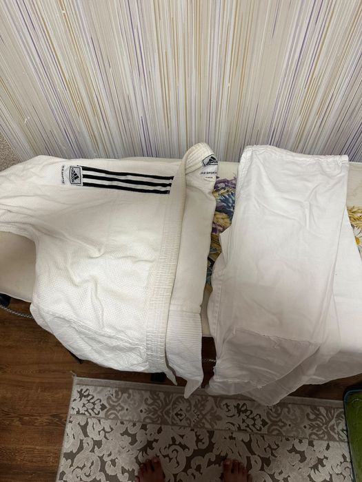 Продам кимоно...синий и белый