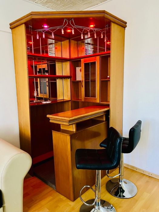 Apartament cu 2 camere !