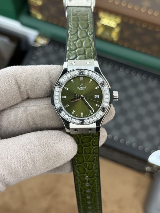 HB Classic Fusion 33mm Lady ( in asortiment )