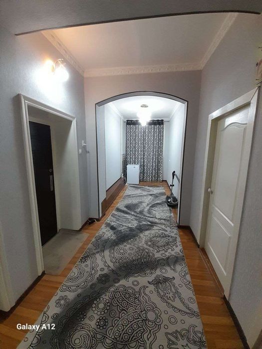 3 xonali uy Qarshi shahri, Yangi bozordan sotildi srochno
