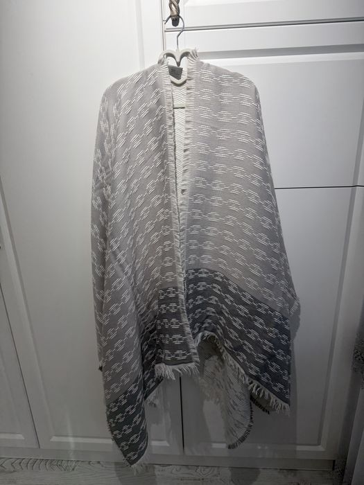Пончо  Elisabetta Franchi