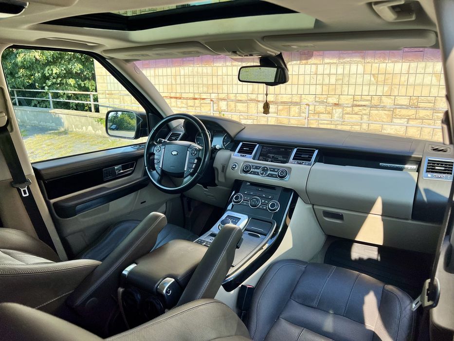 Range Rover Sport Editie Luxury 2012  3.0Diesel