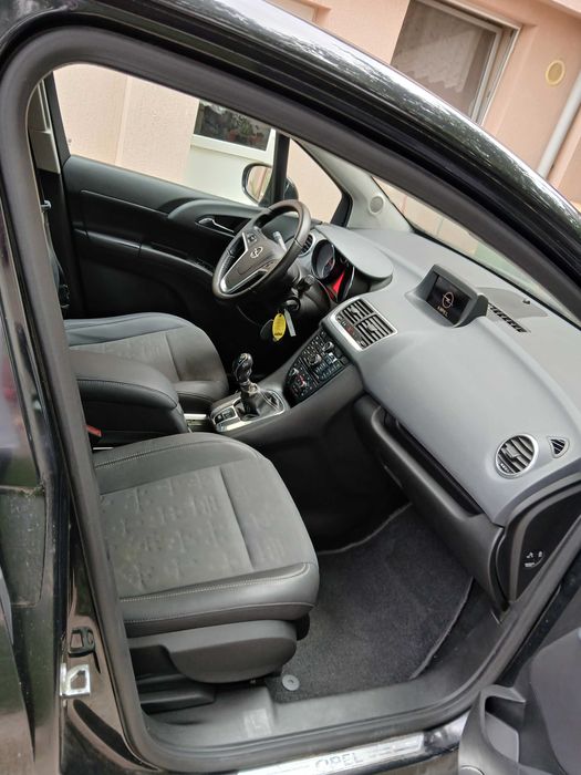 Vând Opel Meriva, 1,7cdti,an 2011,164000km