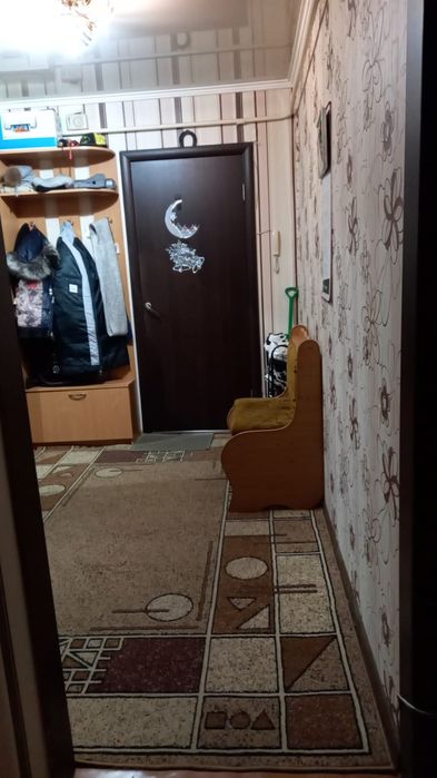 Продам 2 комнатную на Емшане