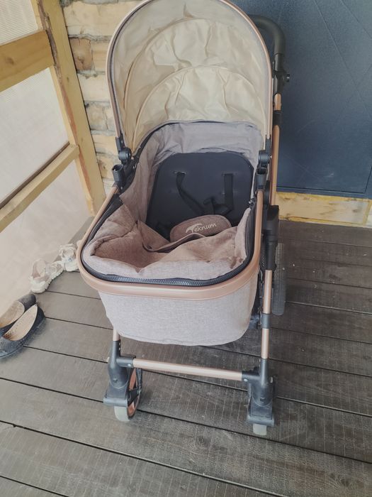Продам коляску детскую