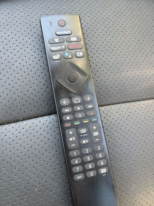 Televizor 165 cm PHILIPS -SMART TV -4 K