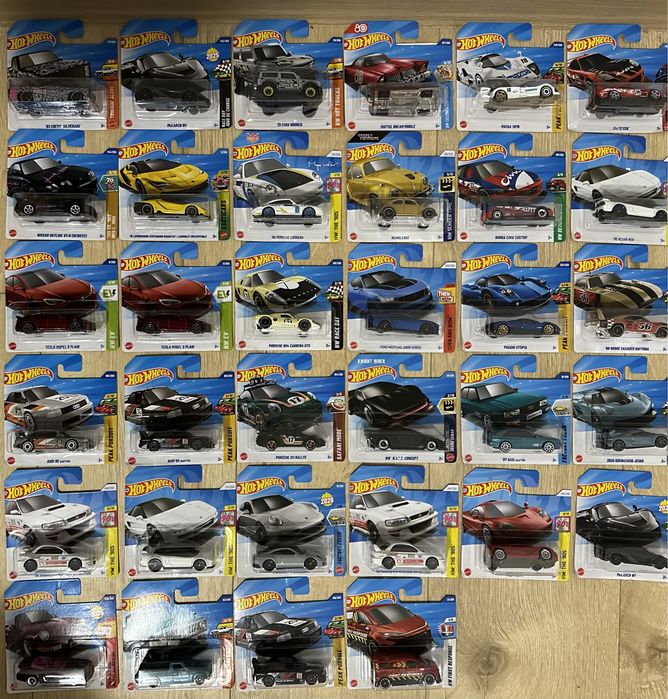 Hot Wheels Ferrari Audi Porsche Tesla BMW Mercedes Treasure Hunt