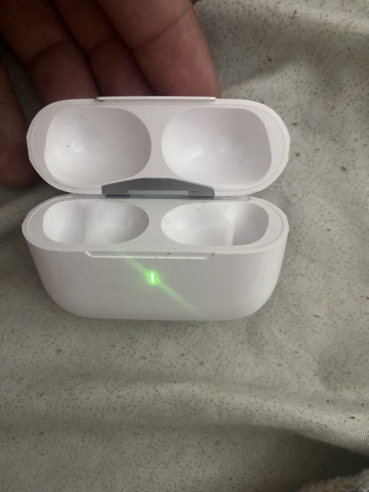 Vand cutie air pods pro