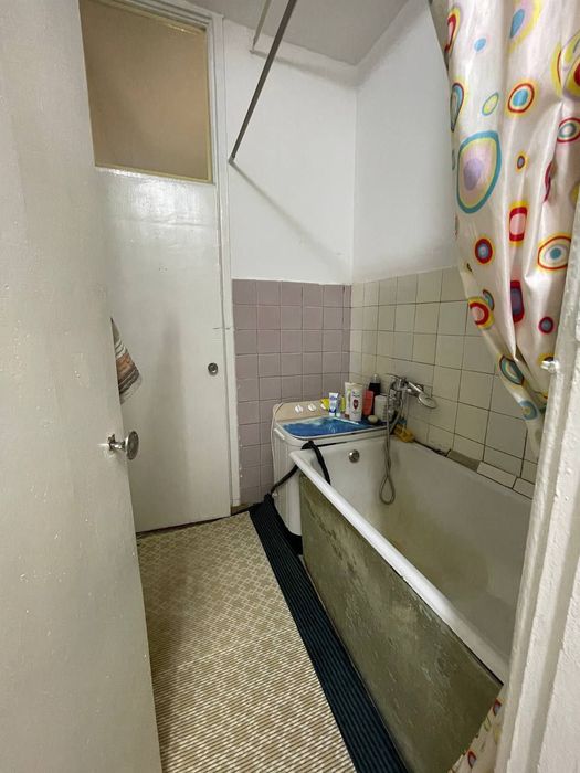 2\2\4ЮНУСАБАД-8  ,бал 1.5/6 комнаты раздельные