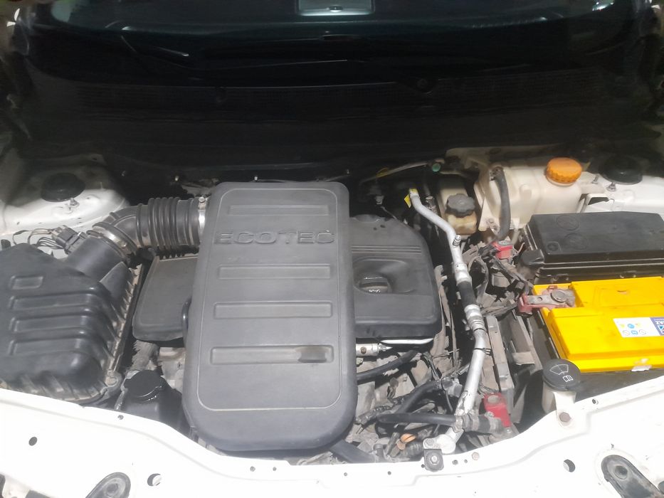 Kaptiva 2012yil 2.4mator barter bor