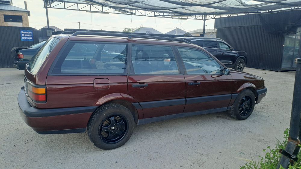 Volkswagen  Passat