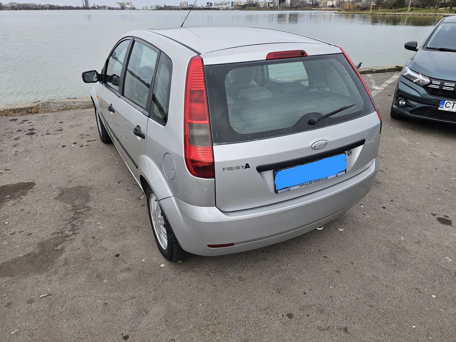 FORD Fiesta 2002 — imagine 5