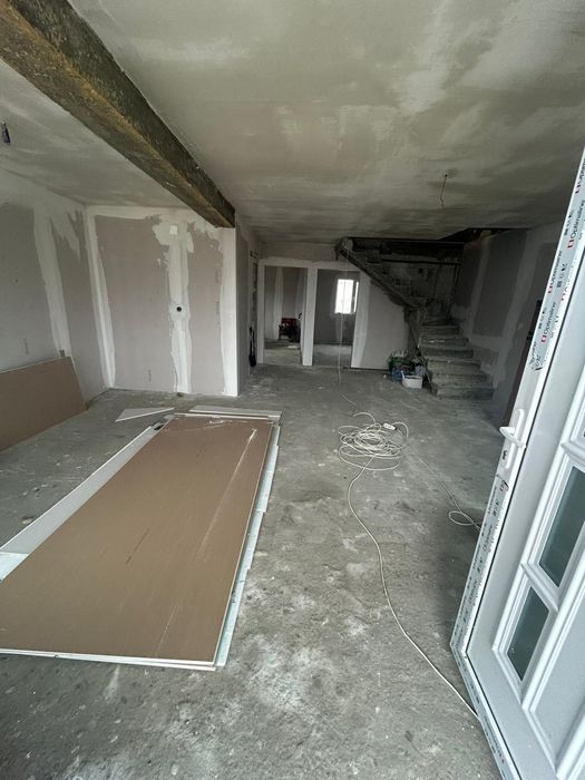 De vânzare casa cu mansarda