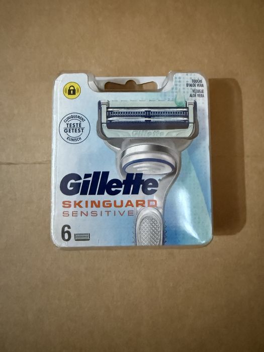 Set 6 rezerve lame Gillette Skinguard Sensitive originale sigilate