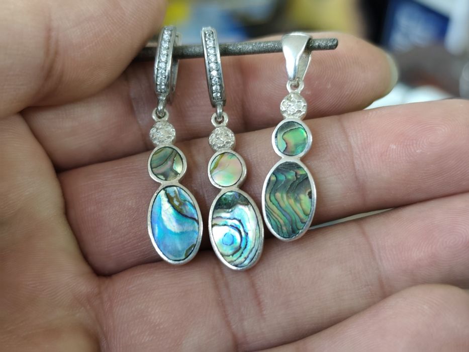 Сребърен комплект обеци с медальон 925 и кралски седеф