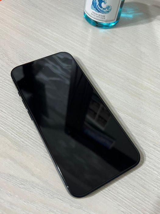 iPhone 13 | 128 GB | Почти новый