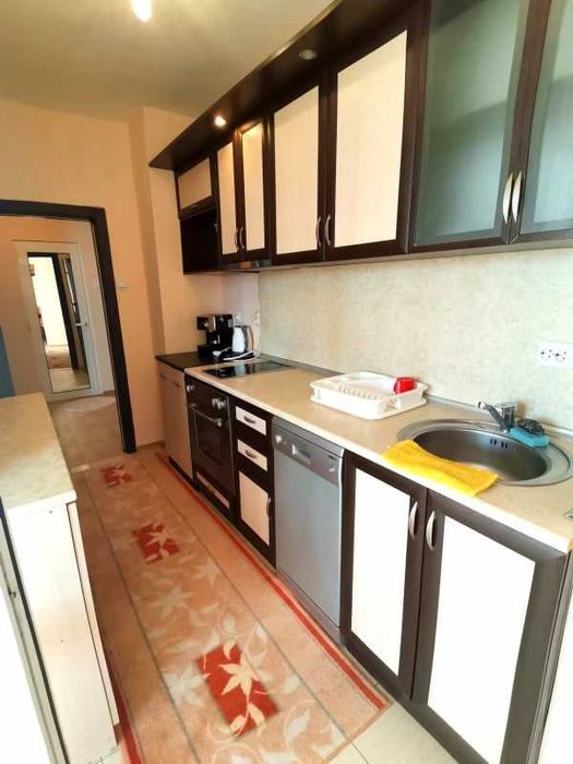 Дава се под наем Тристаен апартамент в Бургас, Зорница - 100 кв.м за 153 € - Снимка #3