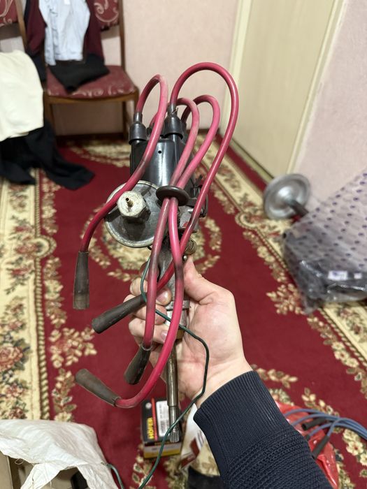 Заводской контактный трамблер жигули