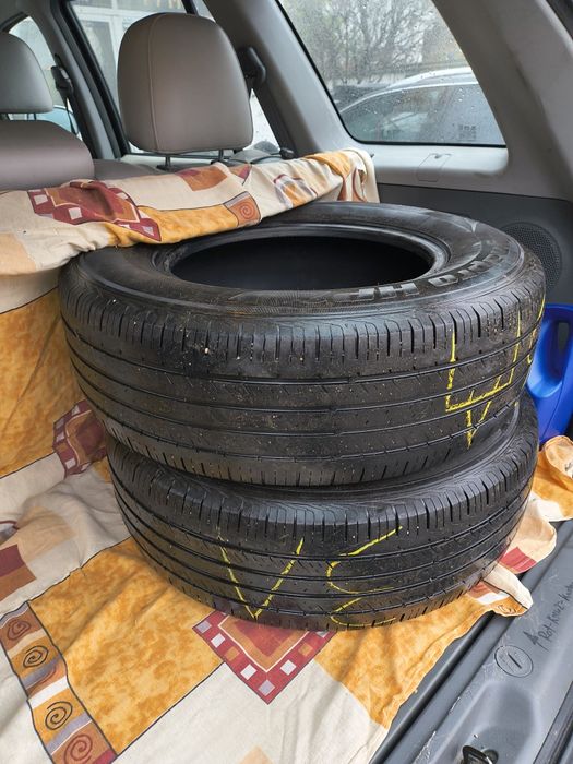 Гуми 215/70/15. В отлично състояние