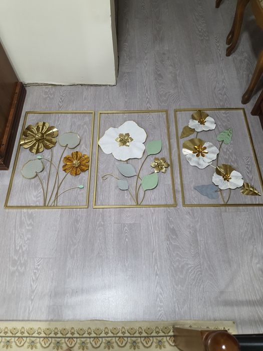Продам картины металлические