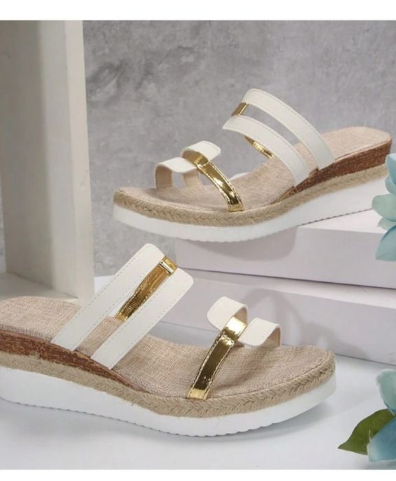 Летни леки чехли 40