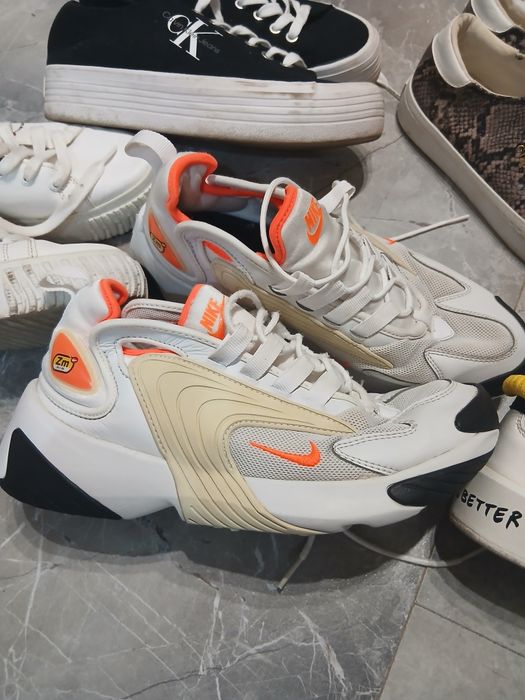 Маратонки nike...