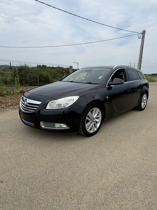 OPEL Insignia 2012