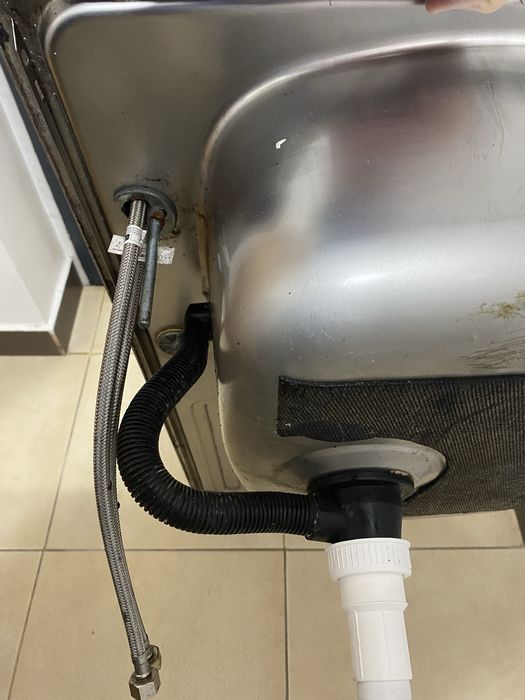 Chiuveta inox cu baterie si racoarde