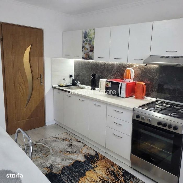 Apartament 2 camere 1980 55 mp etaj intermediar decomandat