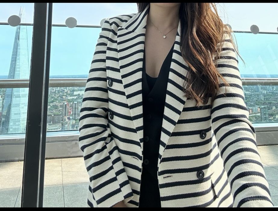 Пиджак Massimo Dutti EUR 34