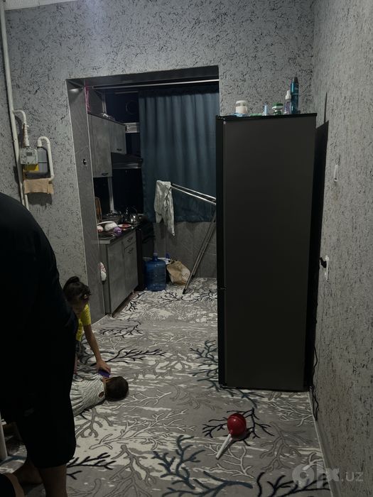 Kvartira tez va arzon sotiladi barcha narsalari bilan