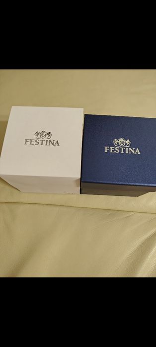 Vând ceas bărbătesc Festina automatic auriu nou
