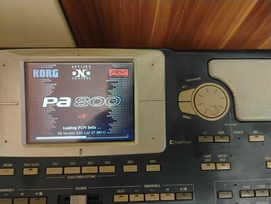 Orga Korg Pa 800