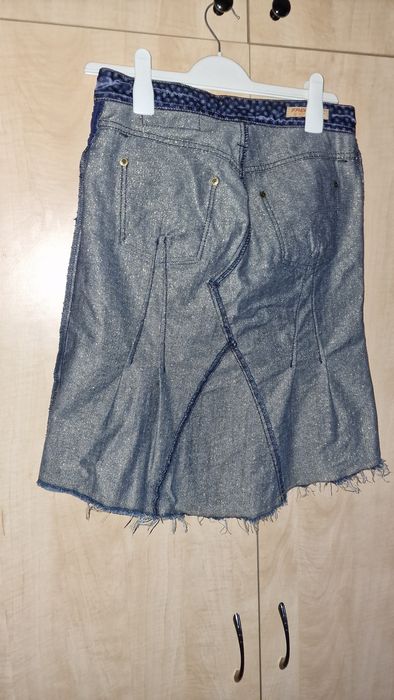 Fusta de blugi cu fir cu sclipici marime S