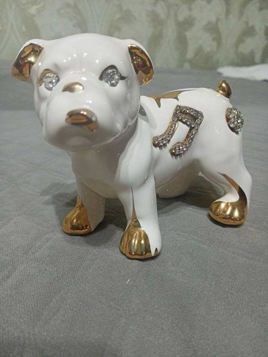 статуэтка собака.современная новая.