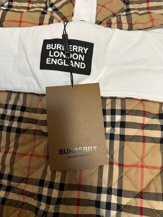 Конверт на выписку BURBERRY
