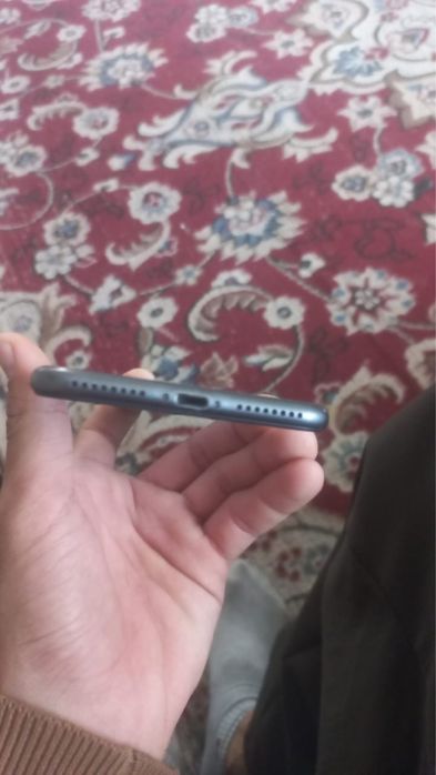 Iphone 8 plus 64/70 все в оригинале