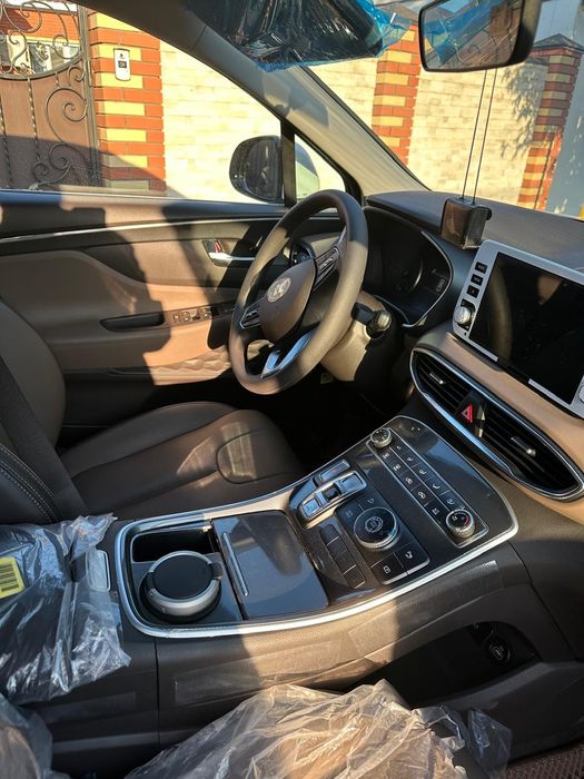 Продам HYUNDAI santa fe