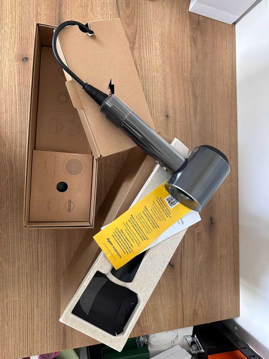 Uscator de par Dyson Supersonic