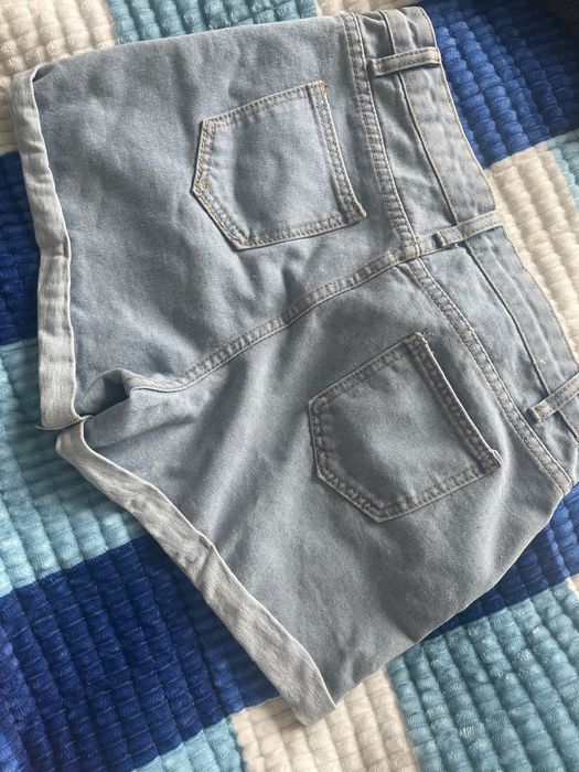Продам шорты женские