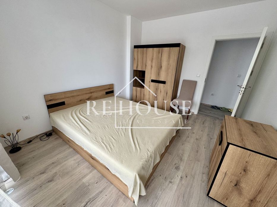 Дава се под наем Тристаен апартамент в Варна, Младост 1 - 850 кв.м за 630 € - Снимка #10