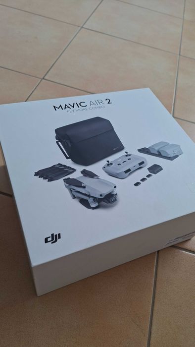 Дрон DJI Mavic Air 2 Fly More Combo Комплект